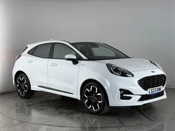 White Used 2023 Ford Puma Gen-E ST-Line X Hatchback | £19,100 (Good price)