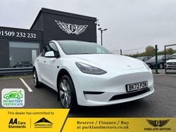 White Used 2022 Tesla Model Y Long Range AWD SUV | £19,795 (Fair price)