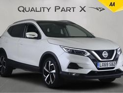 White Used 2019 Nissan Qashqai Tekna SUV | £9,499 (Super price)