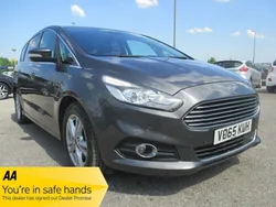 Grey Used 2015 Ford S-MAX Titanium MPV | £8,795 (Fair price)