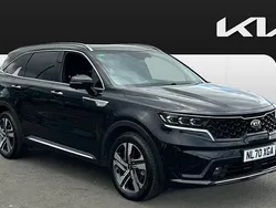 Black Used 2020 Kia Sorento 4 SUV | £31,000 (Fair price)