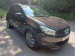 Black Used 2010 Nissan Qashqai Tekna SUV | £3,490 (Fair price)