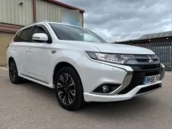 White Used 2016 Mitsubishi Outlander P-HEV SUV | £9,488 (Fair price)
