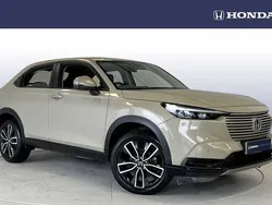 Sand khaki Used 2022 Honda HR-V Elegance SUV | £19,297 (Fair price)