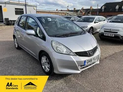 Silver Used 2011 Honda Jazz ES Hatchback | £3,995 (Fair price)
