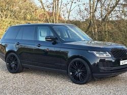 Black Used 2019 Land Rover Range Rover Vogue SE SUV | £28,990 (Good price)