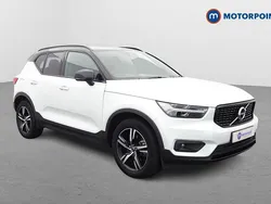 White Used 2020 Volvo XC40 R-Design SUV | £24,849 (Fair price)