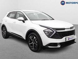 White Used 2023 Kia Sportage 3 SUV | £22,849 (Good price)