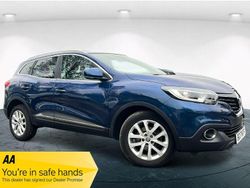 Blue Used 2017 Renault Kadjar Dynamique SUV | £6,095 (Good price)