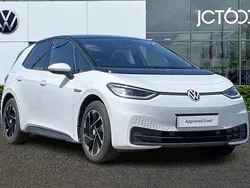White Used 2021 VW ID.3 Pro Performance Hatchback | £16,684 (Fair price)