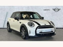 White Used 2022 Mini Cooper Exclusive Hatchback | £18,950 (A bit pricey)