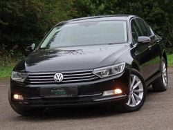 Black Used 2015 VW Passat SE Sedan | £6,994 (Fair price)