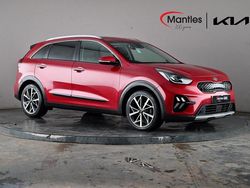 Red Used 2020 Kia Niro SUV | £16,495 (Fair price)