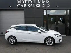 White Used 2018 Vauxhall Astra SRi Hatchback | £5,199 (Good price)