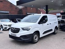White Used 2020 Vauxhall Combo Edition MPV | £7,990 (Fair price)