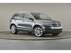 Quartz grey metallic Used 2019 Skoda Karoq SE L SUV | £17,454 (Fair price)