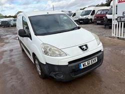 White Used 2011 Peugeot Partner Van | £1,535 (Good price)
