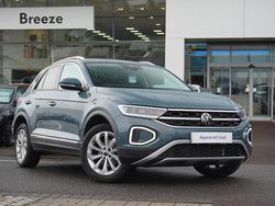 Used 2025 VW T-Roc Style SUV | £25,790 (Fair price)