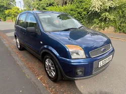 Blue Used 2009 Ford Fusion Zetec Hatchback | £1,995 (Good price)