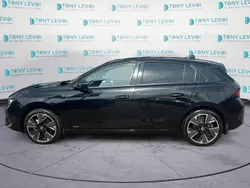 Black Used 2024 Vauxhall Astra Ultimate Hatchback | £19,995 (Good price)