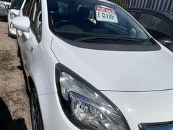 White Used 2014 Vauxhall Meriva MPV | £3,199 (Good price)