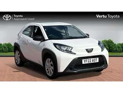 White Used 2022 Toyota Aygo PURE Hatchback | £11,401 (Fair price)