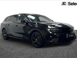 Black Used 2024 Vauxhall Astra Estate | £19,800 (Good price)