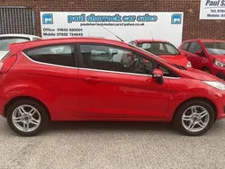 Red Used 2013 Ford Fiesta Zetec Hatchback | £4,695 (Good price)