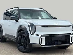 New 2025 Kia EV9 2 SUV | £73,795 (A bit pricey)