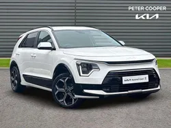 White Used 2024 Kia Niro 3 SUV | £26,591 (Expensive)