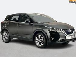 Black Used 2022 Nissan Qashqai Acenta Premium SUV | £18,695 (Fair price)