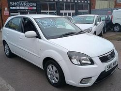 Used 2010 Kia Rio | £3,995 (A bit pricey)