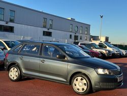 Grey Used 2014 Skoda Rapid Hatchback | £2,250 (Good price)