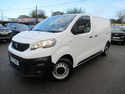 White Used 2022 Peugeot Expert Premium Van | £11,995 (Fair price)