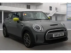 Used 2023 Mini Cooper Level 1 Hatchback | £9,990 (Good price)