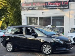 Black Used 2017 Vauxhall Zafira Tourer Design Edition MPV | £7,395 (Fair price)