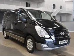 Black Used 2017 Hyundai I800 SE MPV | £12,590 (Good price)