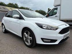 White Used 2015 Ford Focus Zetec Hatchback | £3,950 (Good price)