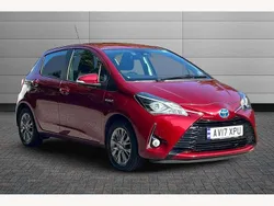 Red Used 2017 Toyota Yaris Hybrid Hatchback | £10,895 (Fair price)
