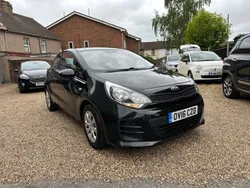 Black Used 2016 Kia Rio Hatchback | £3,990 (Good price)