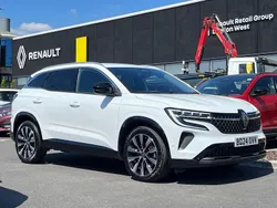 White Used 2024 Renault Austral Techno SUV | £21,753 (Good price)