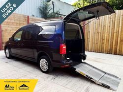 Purple Used 2018 VW Caddy Maxi Life Life MPV | £14,902 (Fair price)