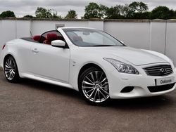 White Used 2014 Infiniti Q60 Premium | £13,495