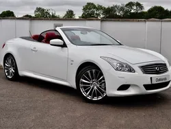 White Used 2014 Infiniti Q60 Premium | £13,495