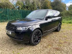Black Used 2016 Land Rover Range Rover Vogue SE SUV | £17,990 (Fair price)