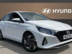 White Used 2021 Hyundai i20 SE Hatchback | £13,149 (Fair price)