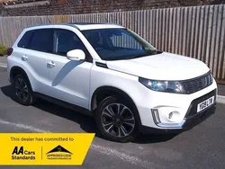 White Used 2019 Suzuki Vitara SZ5 SUV | £14,250 (Fair price)