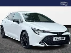 White Used 2022 Toyota Corolla Sport Hatchback | £19,690 (Fair price)