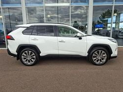 White Used 2022 Toyota RAV4 Hybrid SUV | £26,991 (Good price)