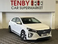 White Used 2017 Hyundai Ioniq Premium SE Sedan | £8,995 (Fair price)